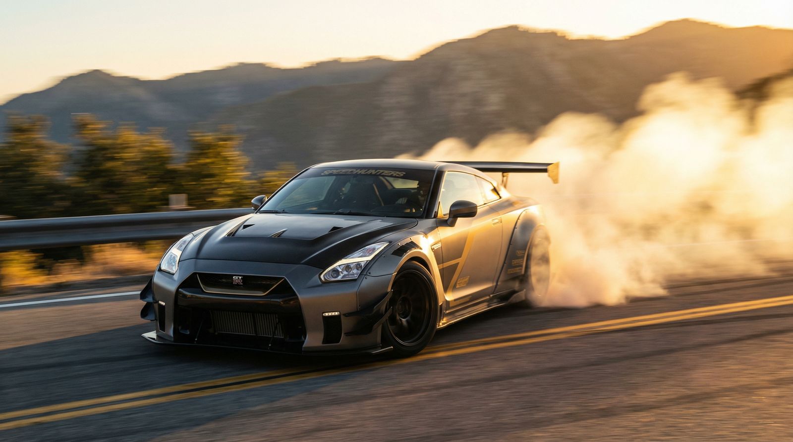 萝莉岛汽车解说视频